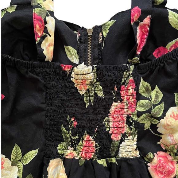 Floral Tank Top - Picture 4 of 9